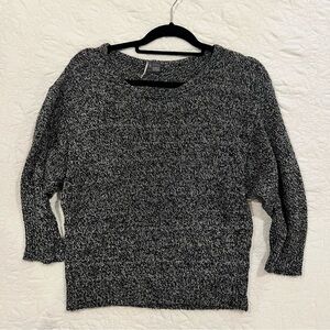 Sparkle & Fade black and white sweater size medium